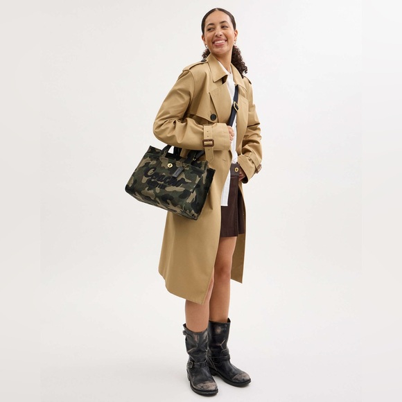 NWT COACH Cargo Tote Bag With Camo Print CY845 Brass / Green Multi Crossbody - Picture 13 of 15